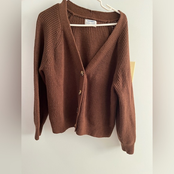 Two old navy sweaters - Picture 1 of 4